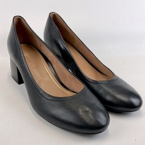 Size 11 Vionic Carmel Leather Pumos Black